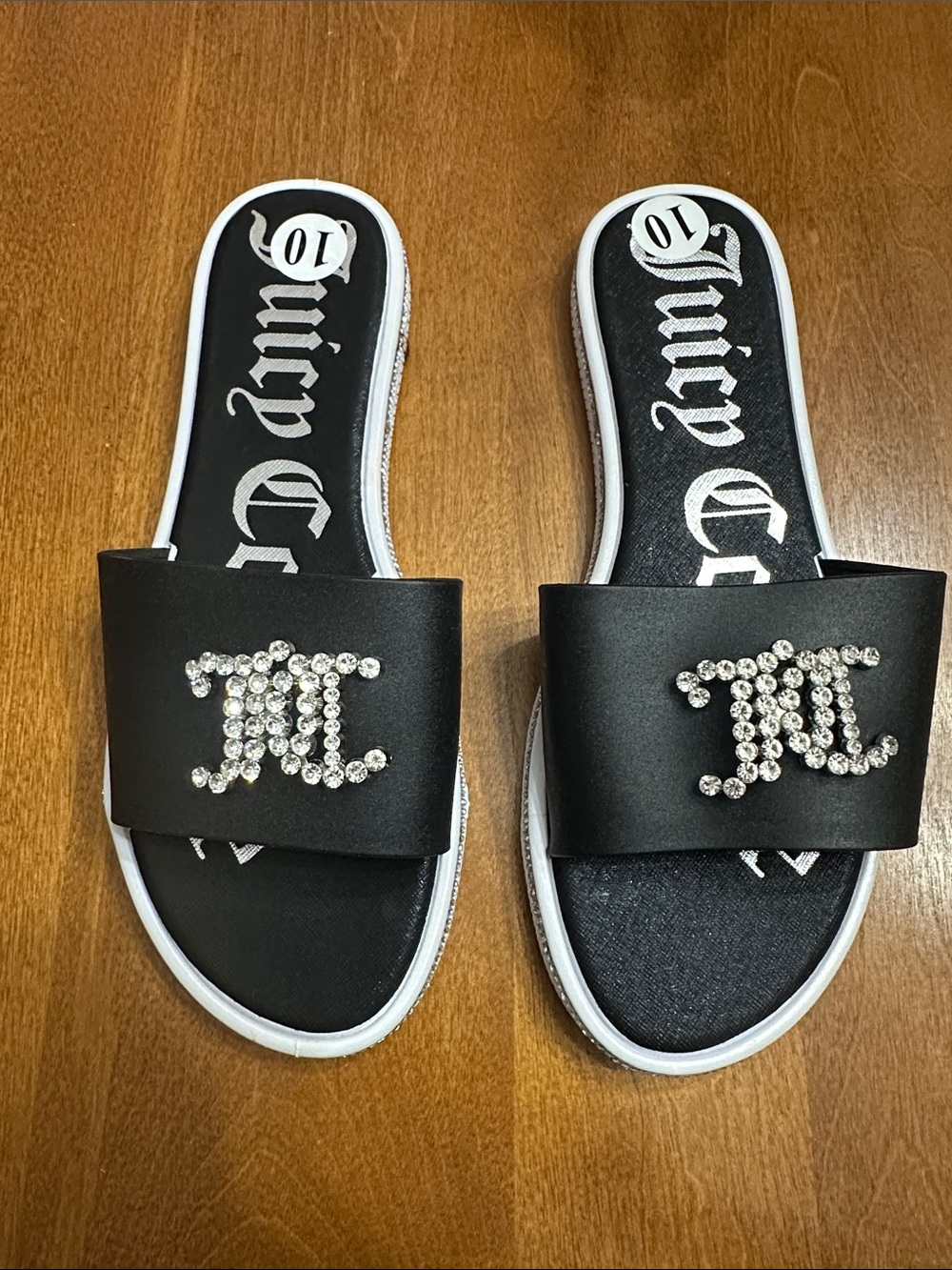 Juicy Couture Black Slide Sandals with Crystal Logo NWOT - Picture 2 of 4